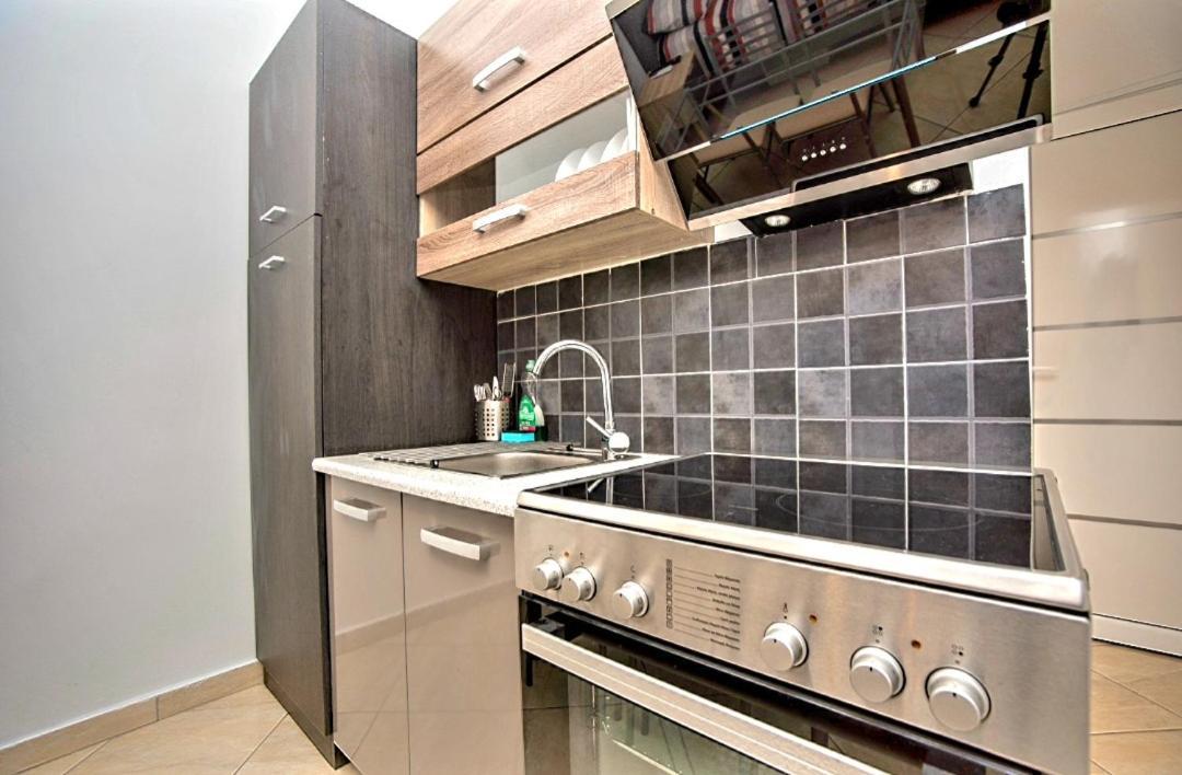 Princeps De Cura Apartment Атина Екстериор снимка